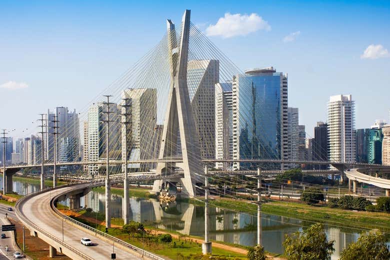 Puente Atirantado, uno de los símbolos de la capital