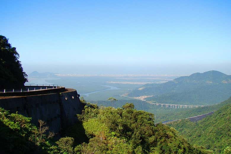 Vue sur l'Estrada Velha de Santos