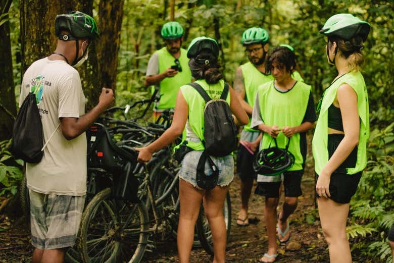 Vamos pedalar por Maresias!