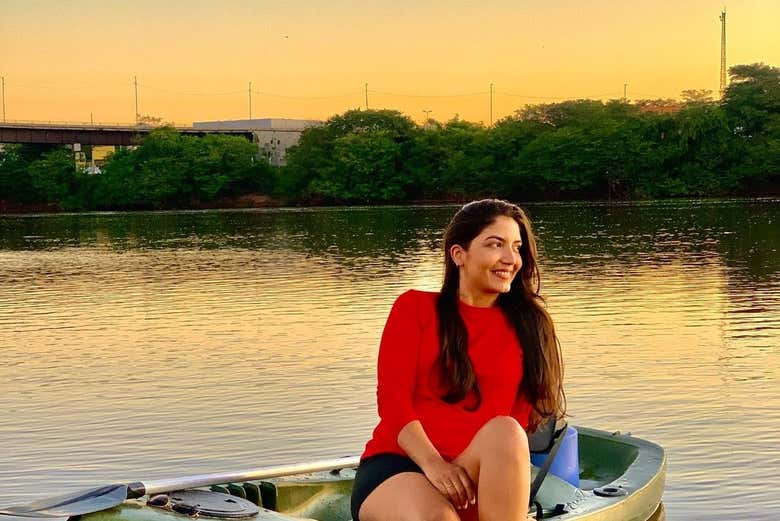 Disfrutando del atardecer en el kayak