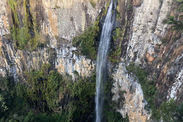 A belíssima cascata do Avencal