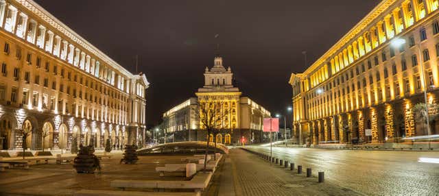 Tour nocturno privado por Sofía con cena