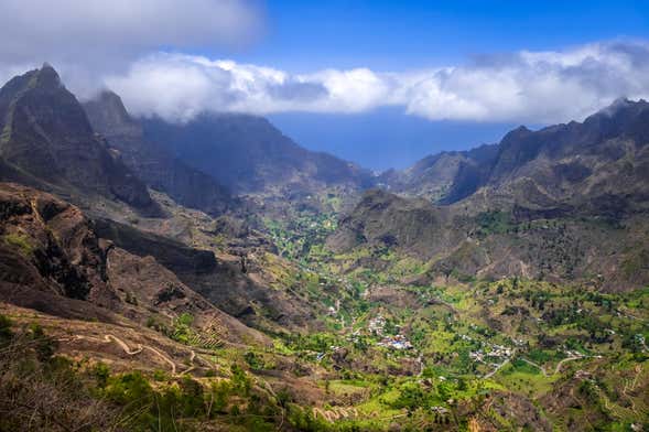 Senderismo por el valle de Paúl