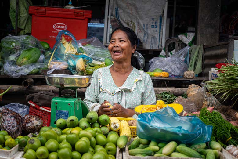 Veréis la variedad de frutas en el mercado local