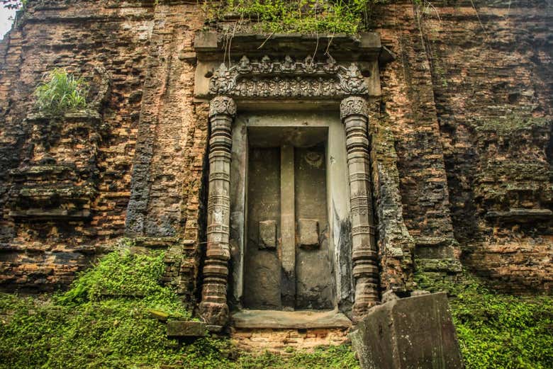 Porta para entrar no templo