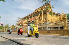 Phnom Penh Vespa Tour