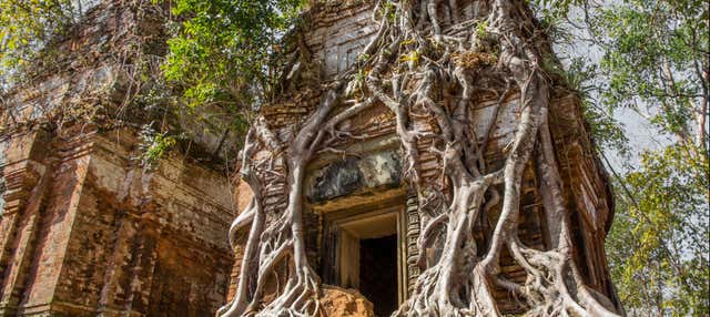 Koh Ker Temples Day Trip