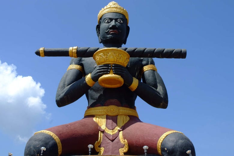 Estatua de Ta Dumbong en Battambang