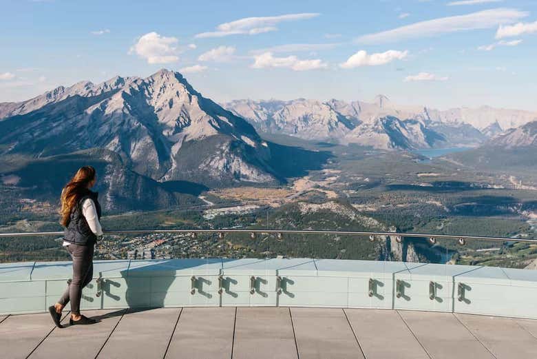 Contemplando il paesaggio di Banff