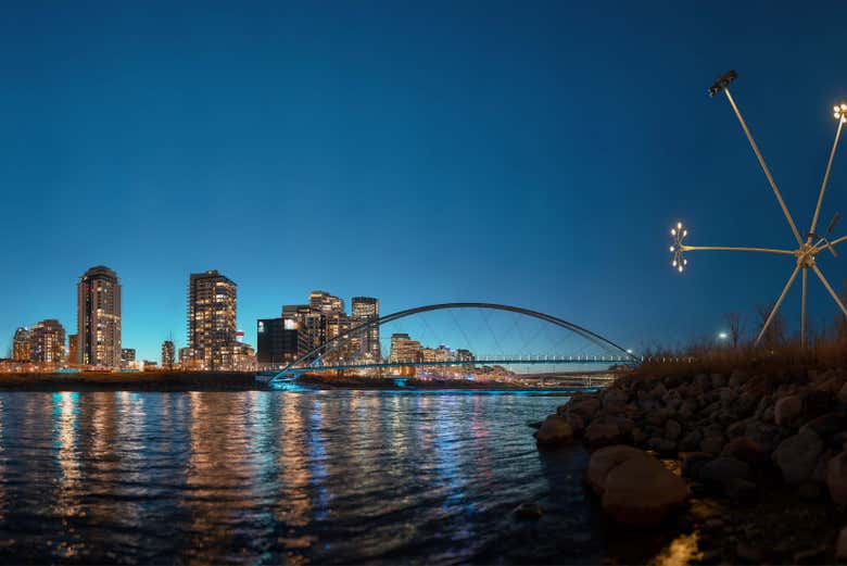 Edificios iluminados en Calgary