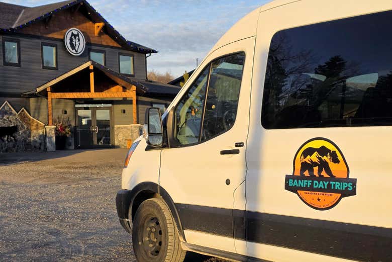 El vehículo en el que viajaremos al santuario Yamnuska