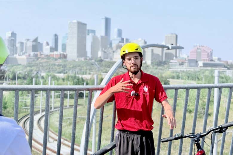 En una de las paradas para hablar de la historia de Edmonton