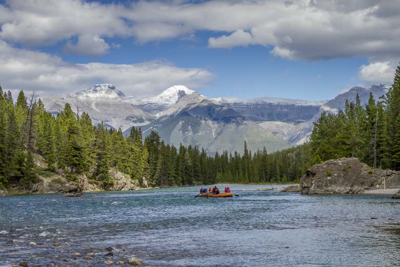 Pagaiando sul fiume Athabasca