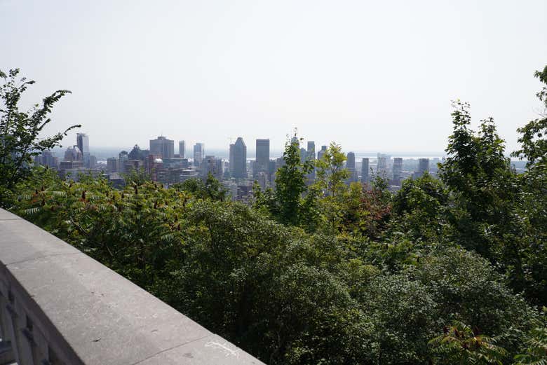 Vistas de Montreal a partir do Kondiaronk Belvedere