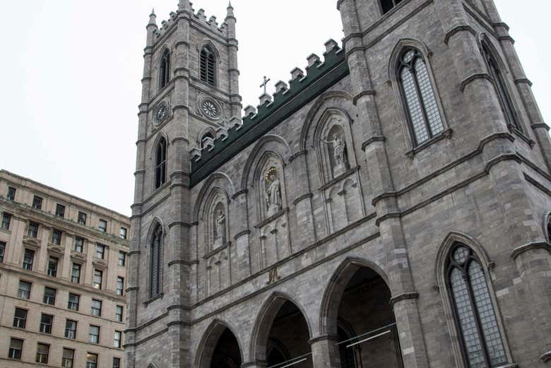 Visit the city's top landmarks