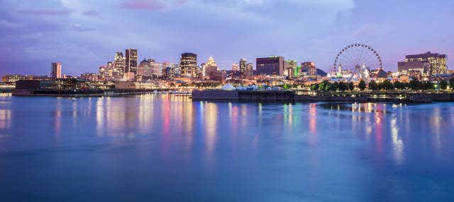 Paseo en barco nocturno por Montreal