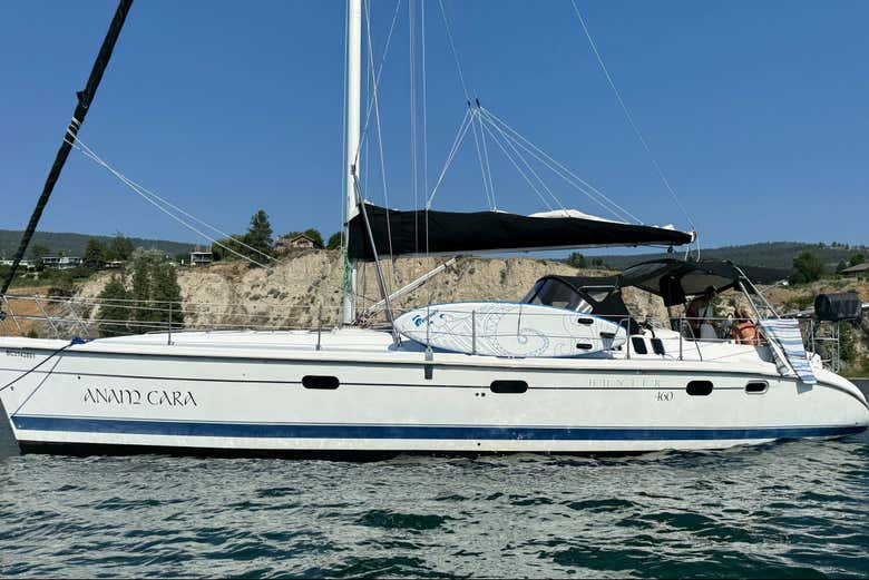 Our 46' Hunter
