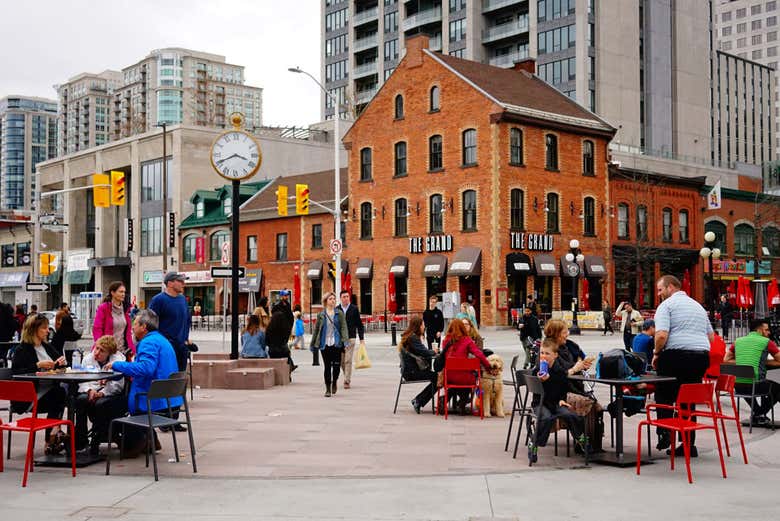 Enjoy learning facts about the city