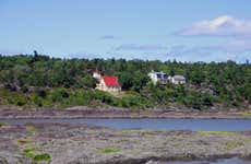 Excursão à ilha Grosse de barco