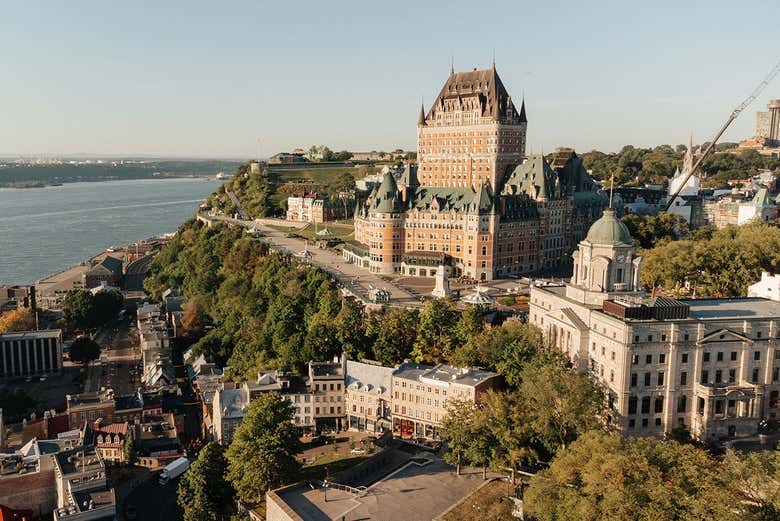 Château Frontenac sobre el río San Lorenzo