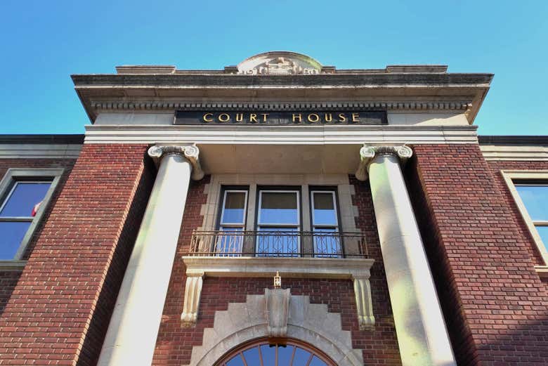 Ayuntamiento de Red Deer, el punto de inicio del free tour