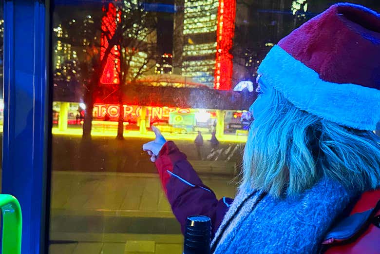 Contemplad los destellos navideños desde el autobús