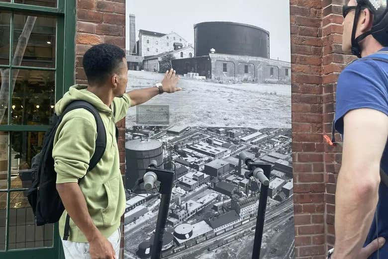 Découvrez l'histoire de Toronto