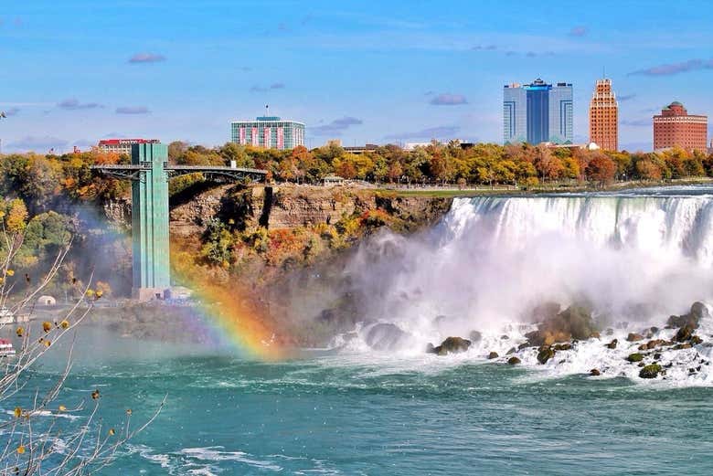 Arcobaleno sulle cascate