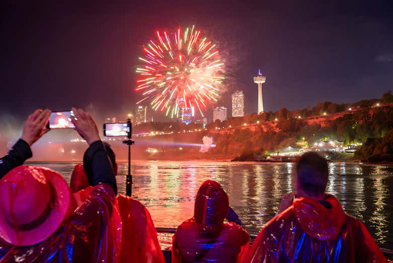 Feux d'artifice des chutes du Niagara