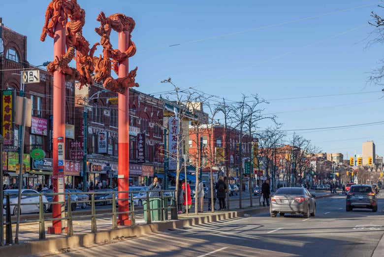 Visit Chinatown