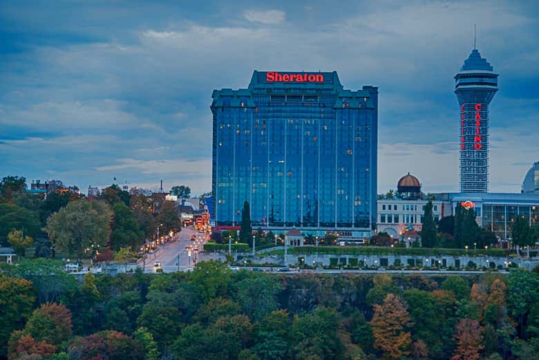 Sheraton on the Falls Hotel