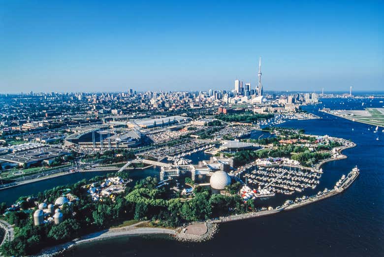 Travel to Toronto!