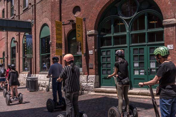 Tour de segway pelo Distillery District