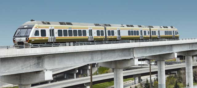 Trem UP Express entre o aeroporto de Pearson e Toronto