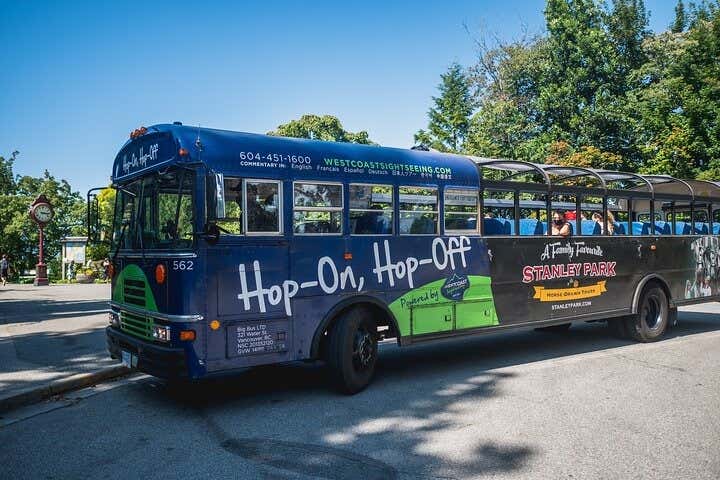 Recorriendo Vancouver en autobús turístico