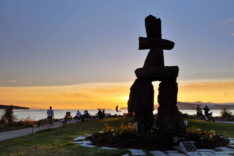 O inuksuk de English Bay