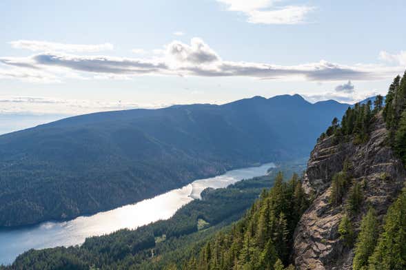 Senderismo por Grouse Mountain + Puente colgante de Lynn Canyon Park