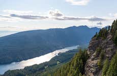 Senderismo por Grouse Mountain + Puente colgante de Lynn Canyon Park