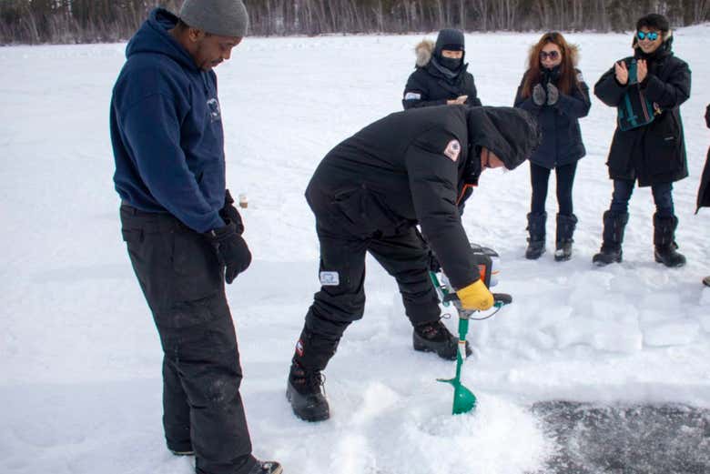 Pratiquez la pêche sur glace