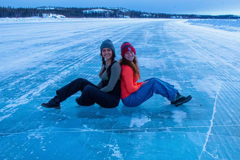 Carretera de Hielo de Yellowknife junto al lago Great Slave