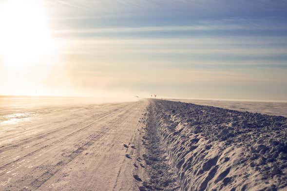 Yellowknife Ice Road Trip