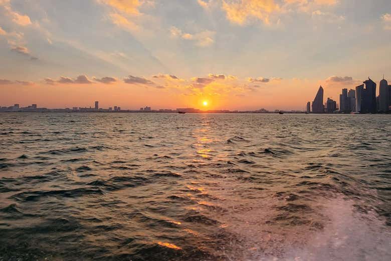 El litoral de Doha al atardecer