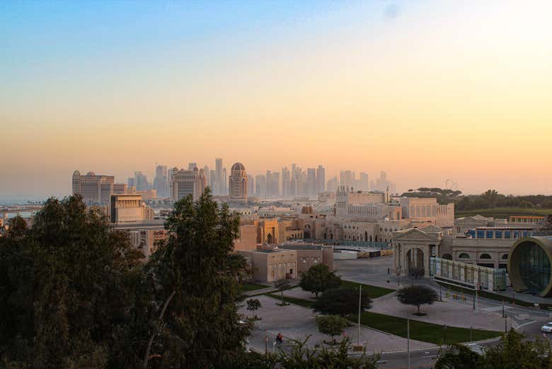 Atardecer sobre la ciudad de Doha