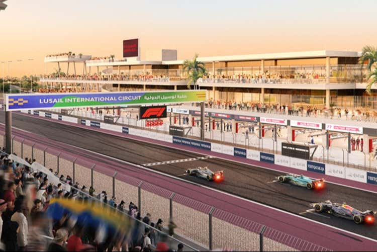 Gradas de la tribuna principal del circuito de Lusail en Doha