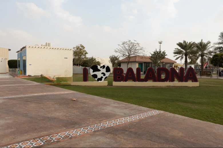 Visit a traditional farm in Qatar