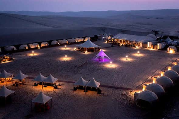 Noche en el desierto de Khor Al Adaid