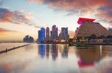 Giro in barca a Doha al tramonto