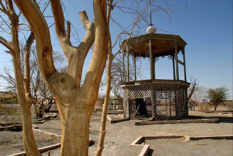 Piazza della città fantasma di Chacabuco
