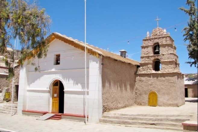 La chiesa di Ayquina