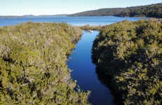 Passeio de barco pelo lago Tepuhueico